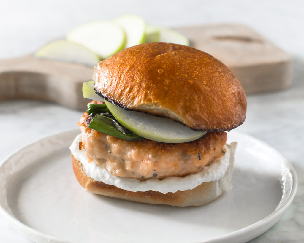 Salmon Burgers with Horseradish Cream, Green Onions and Green Apples