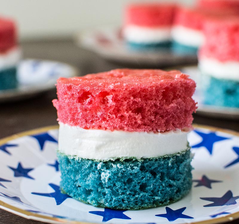 Red, White and Blue Mini Cakes