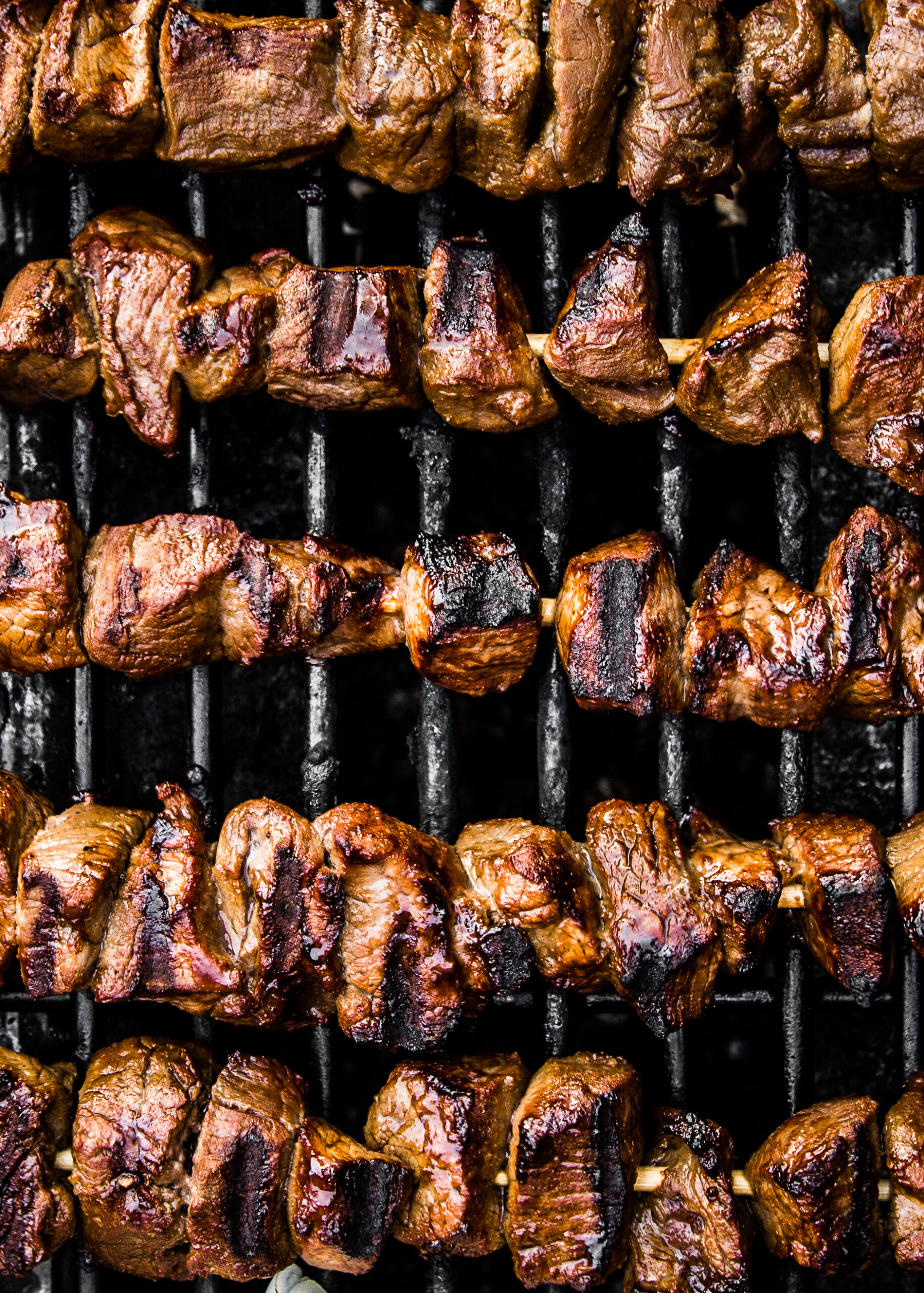 Grilled Asian Garlic Steak Skewers