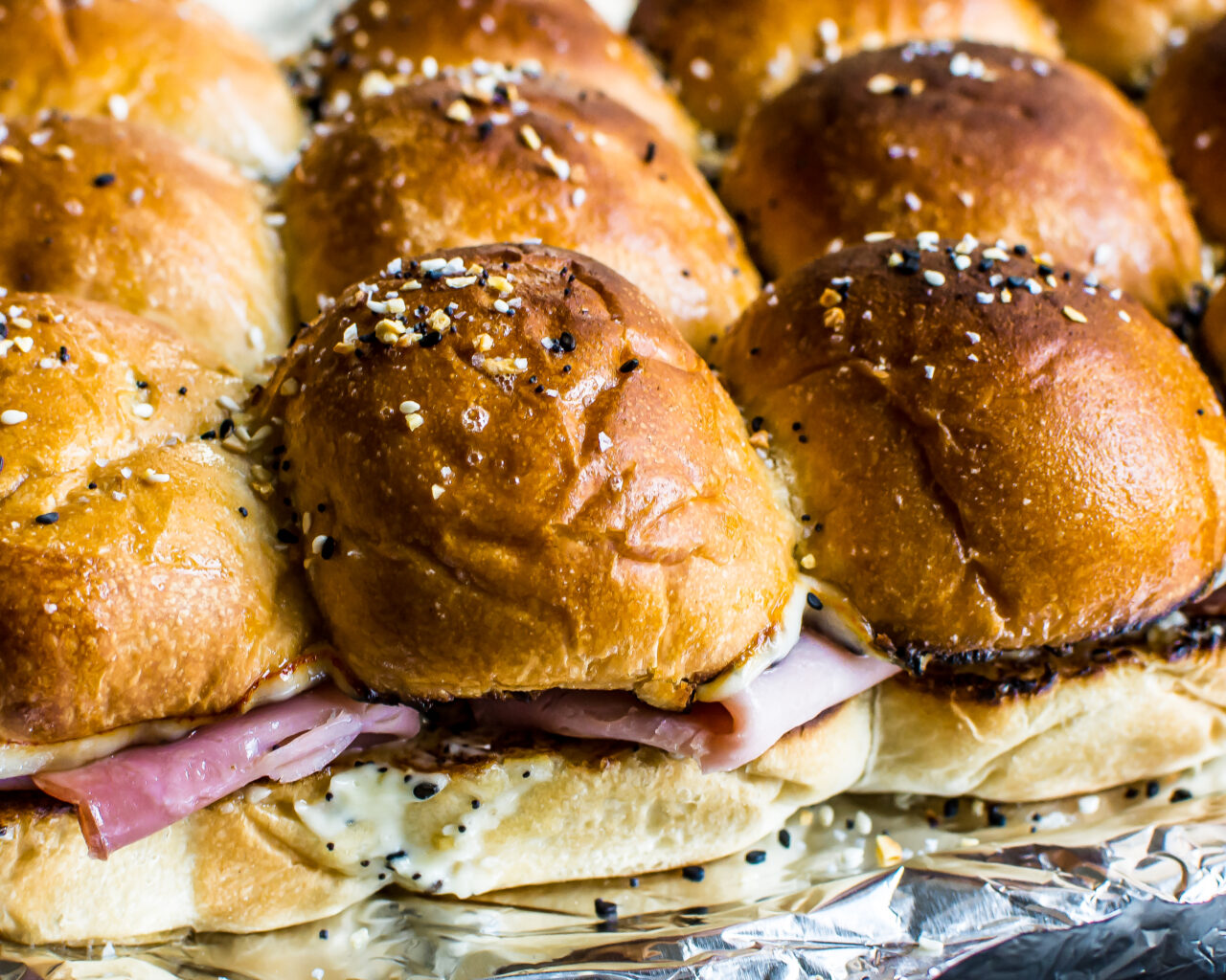 everything-but-the-bagel-sliders